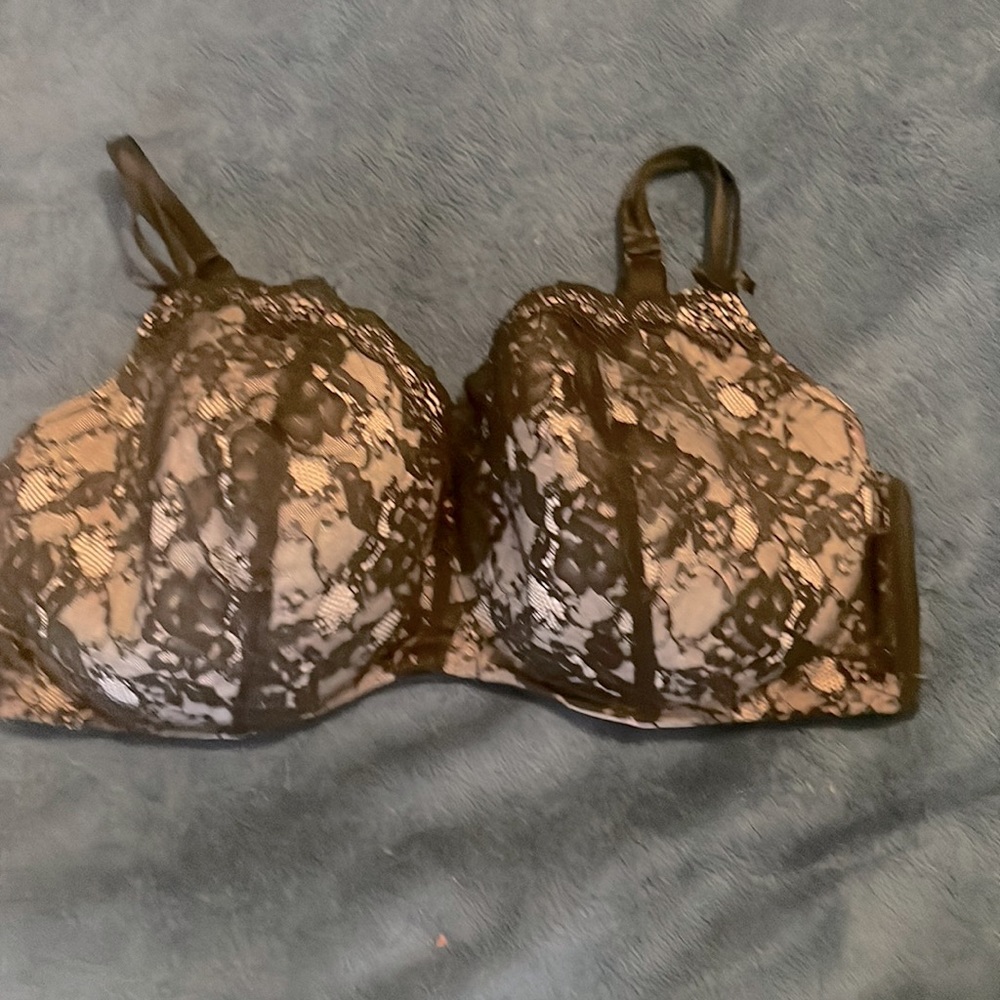 Women full coverage bra